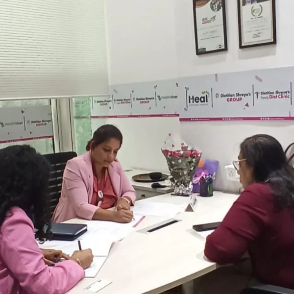 Dietitian Shreya's Family Diet Clinic in Chandigarh