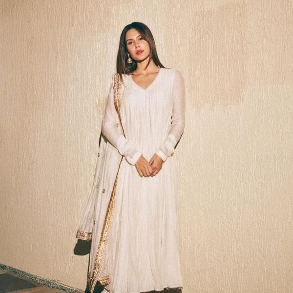 sonam bajwa biography, sonam bajwa, sonam bajwa height, sonam bajwa height in feet, sonam bajwa pics, sonam bajwa net worth, sonam bajwa suits, dil diyan gallan sonam bajwa, rakshit agnihotri sonam bajwa, sonam bajwa movies list, sonam bajwa old photos, sonam bajwa photos, sonam bajwa images, sonam bajwa old pictures, sonam bajwa saree