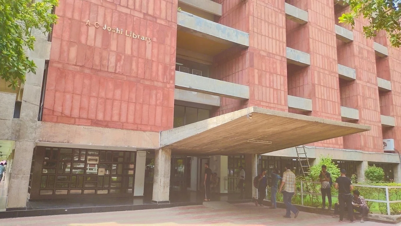Top Libraries in Chandigarh for Students: Best Study and Reading Spaces