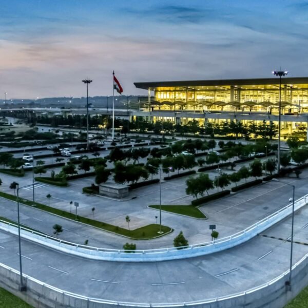 How to Reach Chandigarh